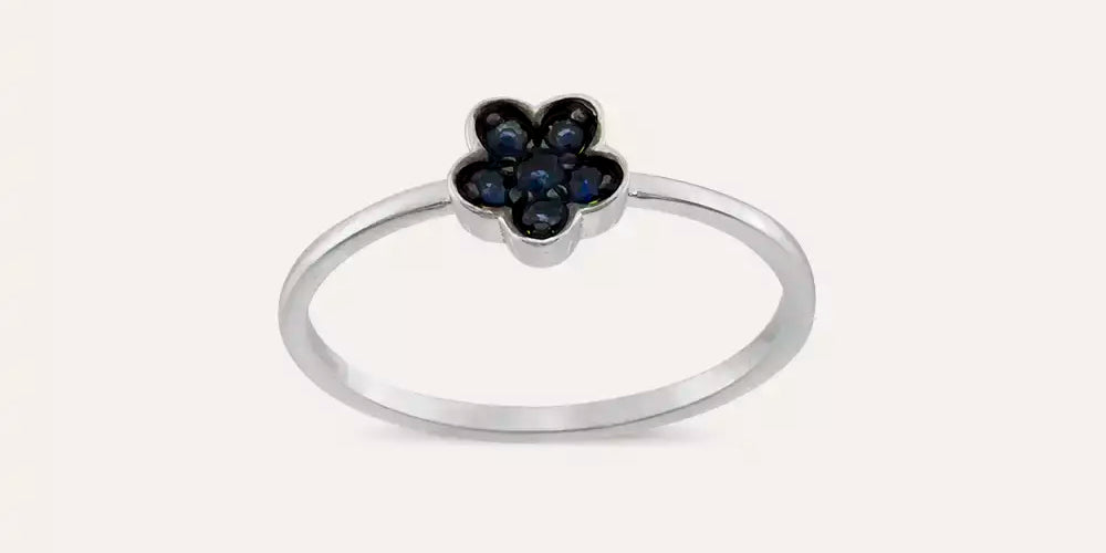 Pırlantanın Gerçek Olduğu Nasıl Anlaşılır? 7 Yöntem — 0,14 CT Siyah Pırlanta Taşlı Beyaz Altın Yüzük