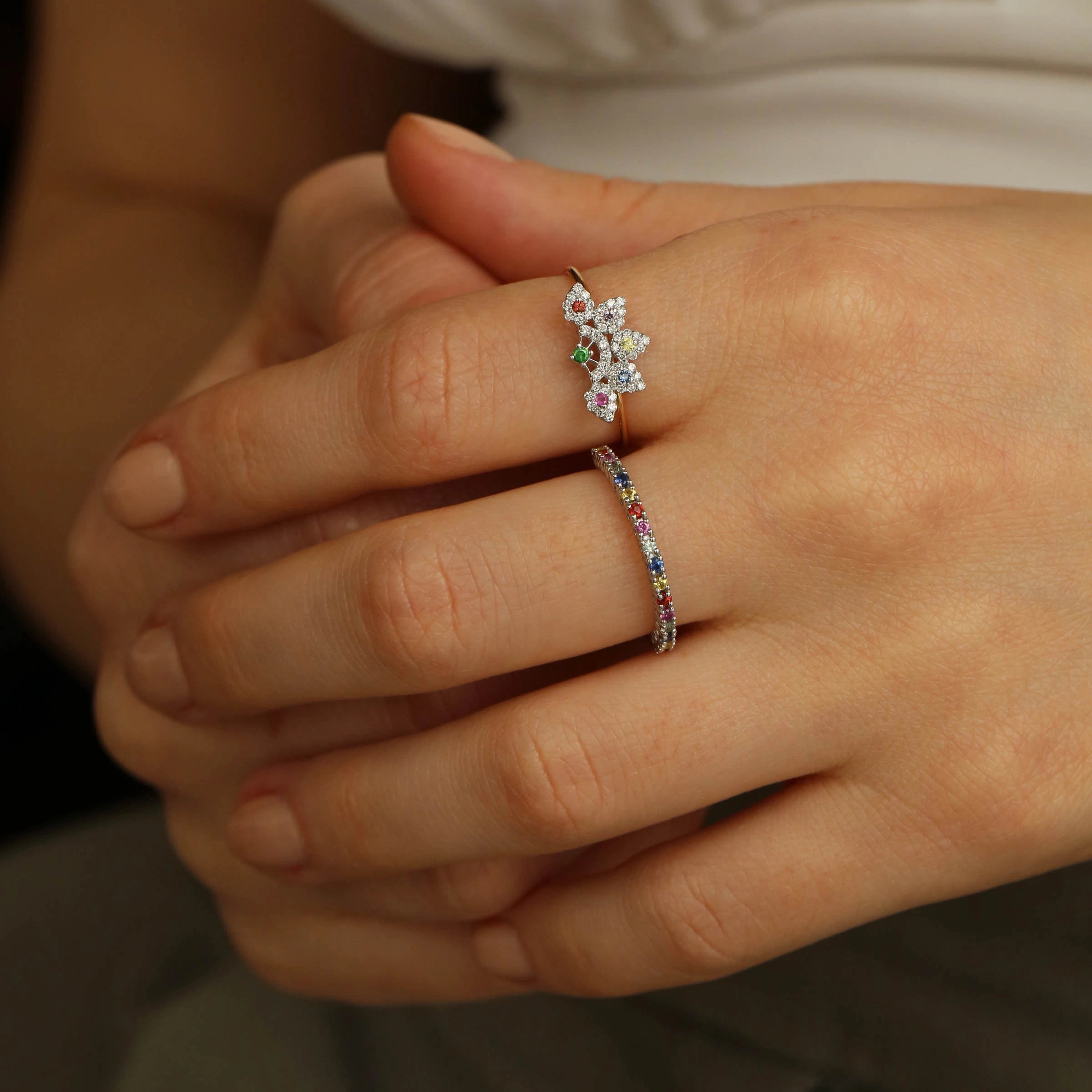 0-27-ct-multicolor-safir-tasli-yarimtur-beyaz-altin-yuzuk-173046.jpg