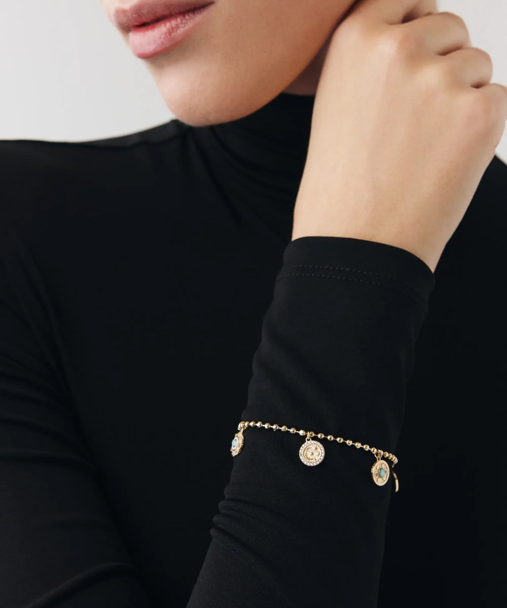 0001799_coklu-madalyon-bileklik.webp