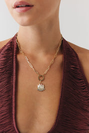 Pembe Lotus Kolye