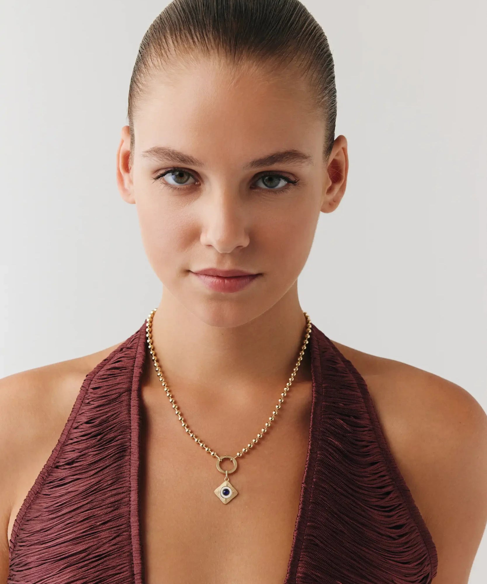 0001923_yuvarlak-lacivert-tasli-etnik-madalyon-charm-kolye.webp