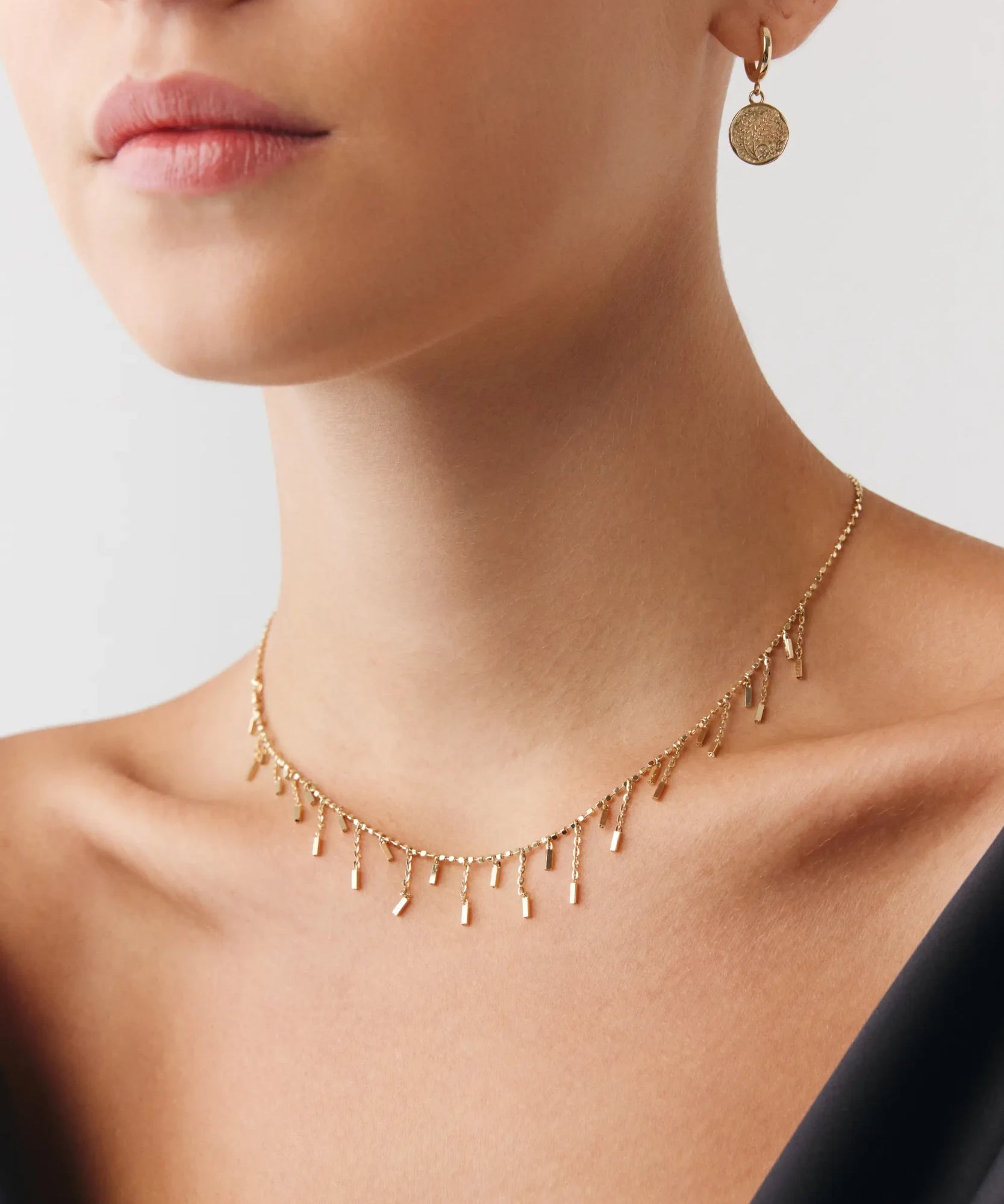 0001975_ozel-tasarim-zikzak-cubuk-shakira-choker.webp