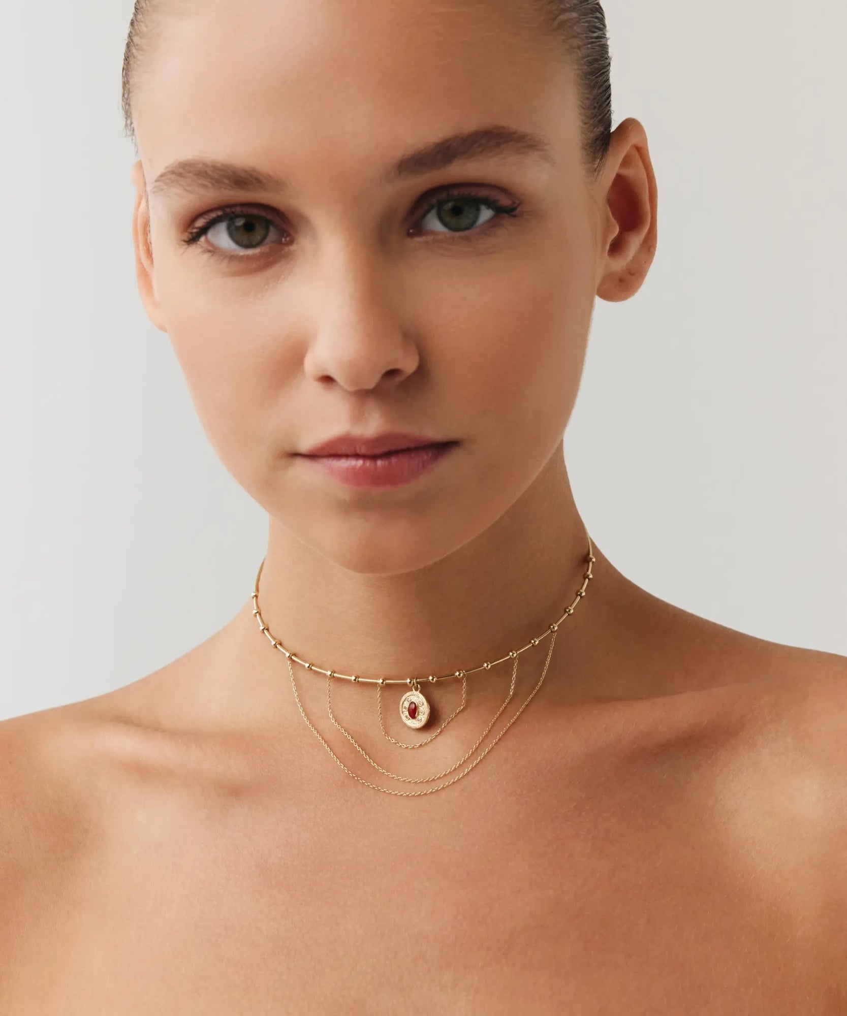 0001983_madalyon-uc-modern-gotik-choker.webp