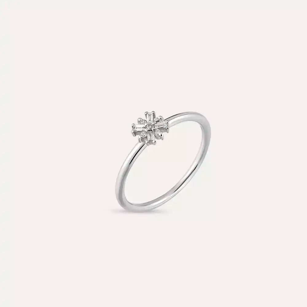 0.09 CT Baget Pırlanta Taşlı Beyaz Altın Minimal Yüzük