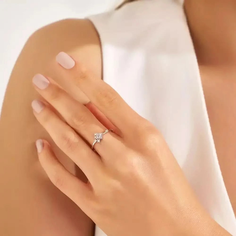 0.30 CT Prenses Kesim Pırlanta Taşlı Beyaz Altın Yüzük