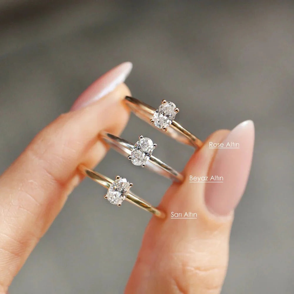 0.30 Karat E SI2 GIA Sertifikalı Oval Pırlanta Tektaş Yüzük