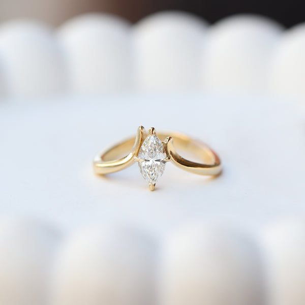 0.40 CT Özel Tasarım Markiz Pırlanta Tektaş Yüzük