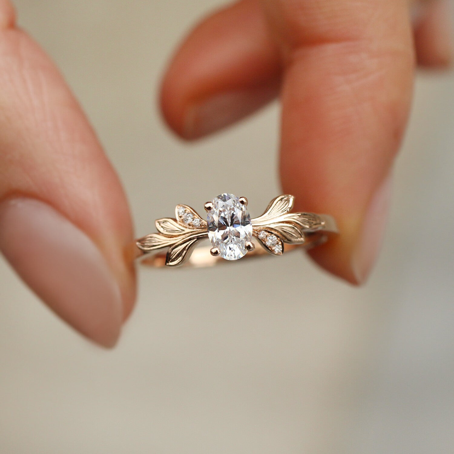 0.42 CT H SI2 HRD Sertifikalı Vintage Dal Tasarım Pırlanta Yüzük