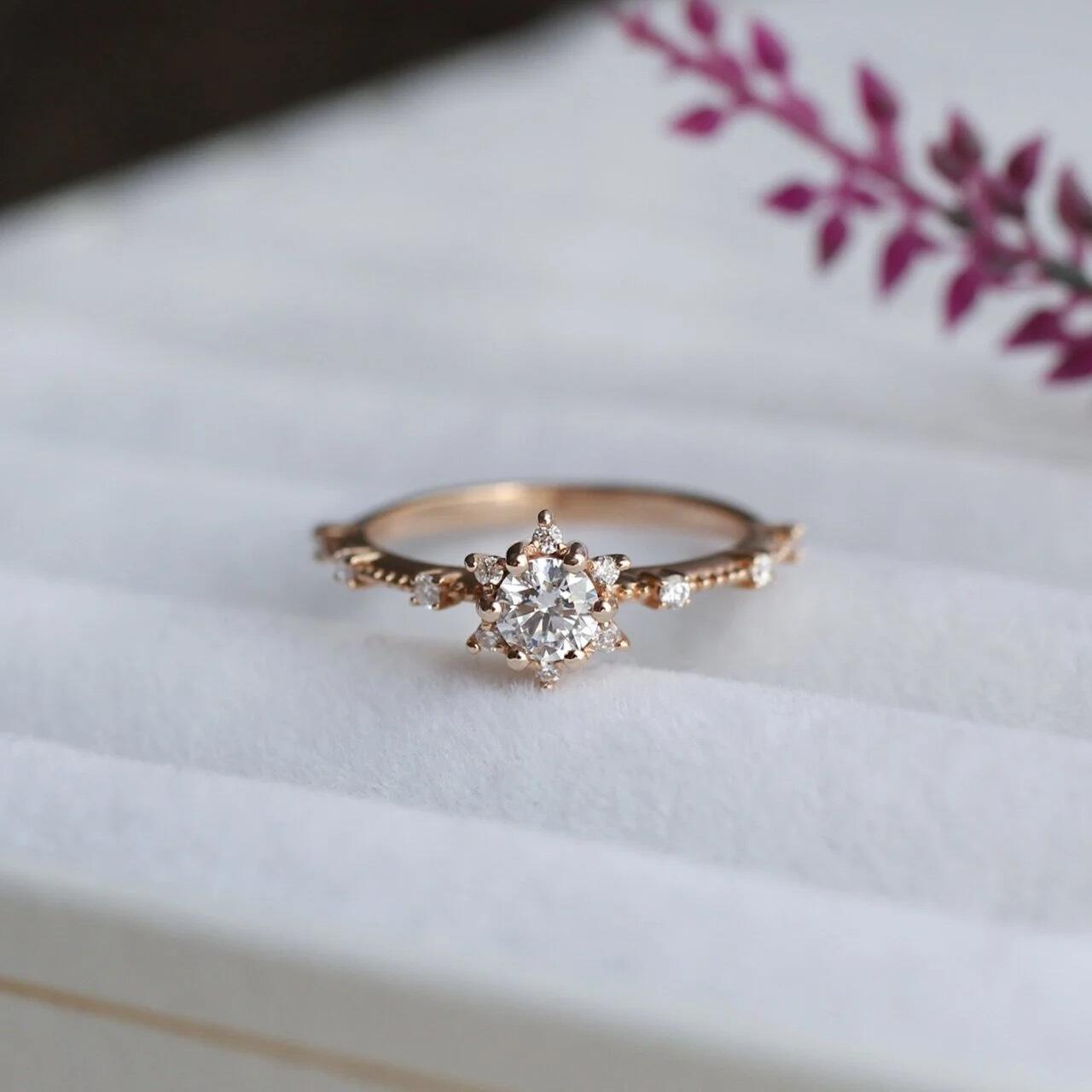 0.42 CT Vintage Tasarım Kar Tanesi Pırlanta Yüzük