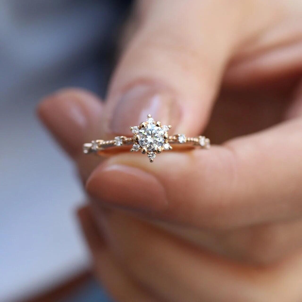 0.42 CT Vintage Tasarım Kar Tanesi Pırlanta Yüzük