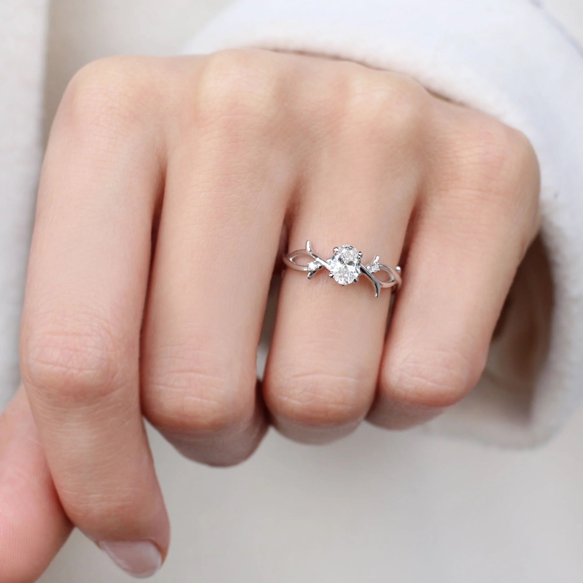 0.52 CT Özel Tasarım Pırlanta Dal Tektaş Yüzük