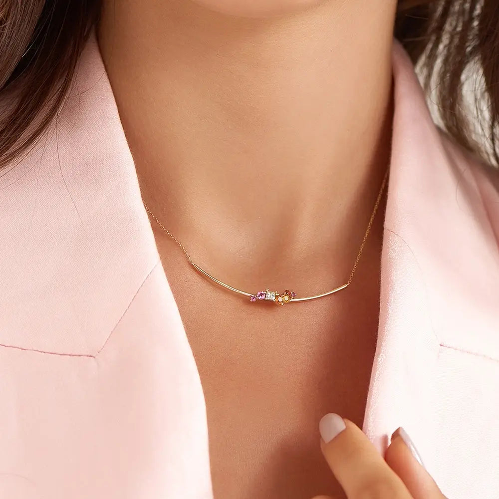 Violet 0.56 CT Pırlanta ve Multicolor Safir Taşlı Sarı Altın Kolye