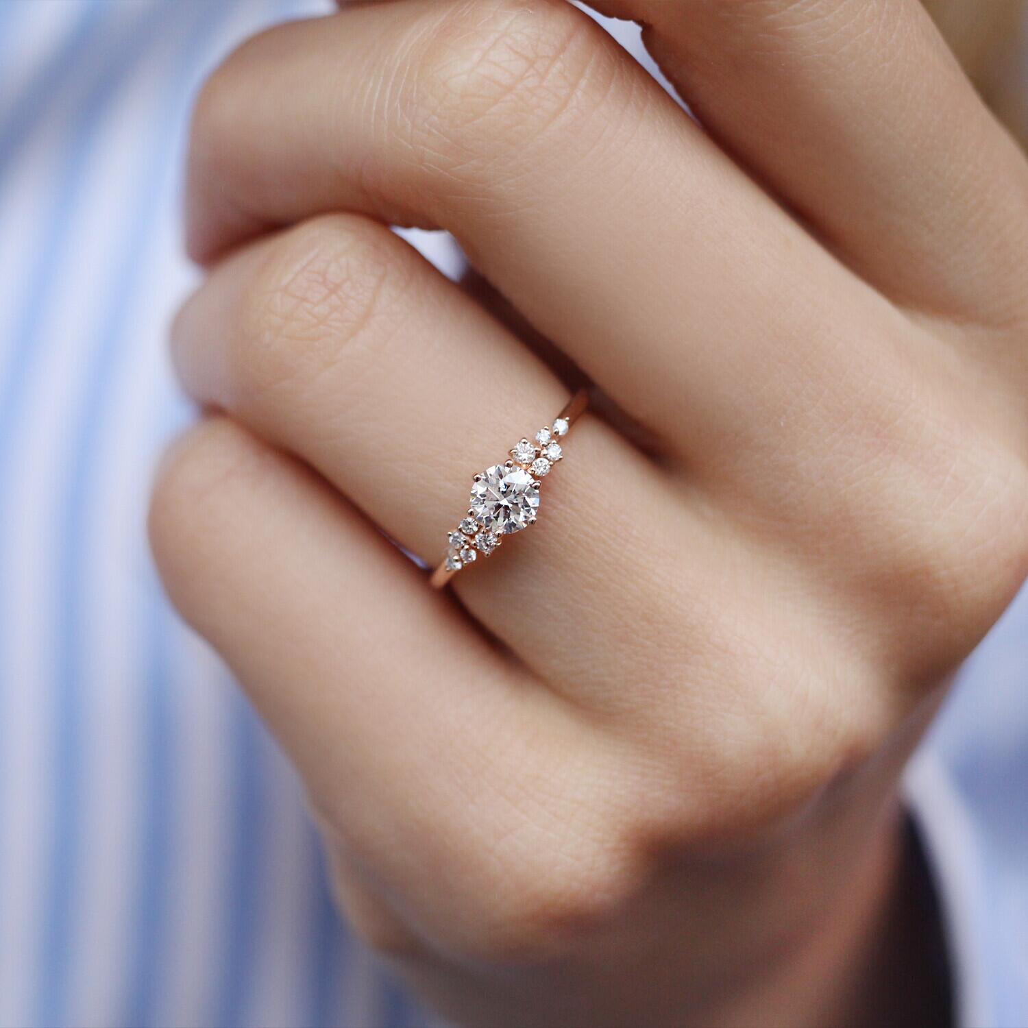 0.60 CT Vintage Özel Tasarım Asimetri Pırlanta Tektaş Yüzük