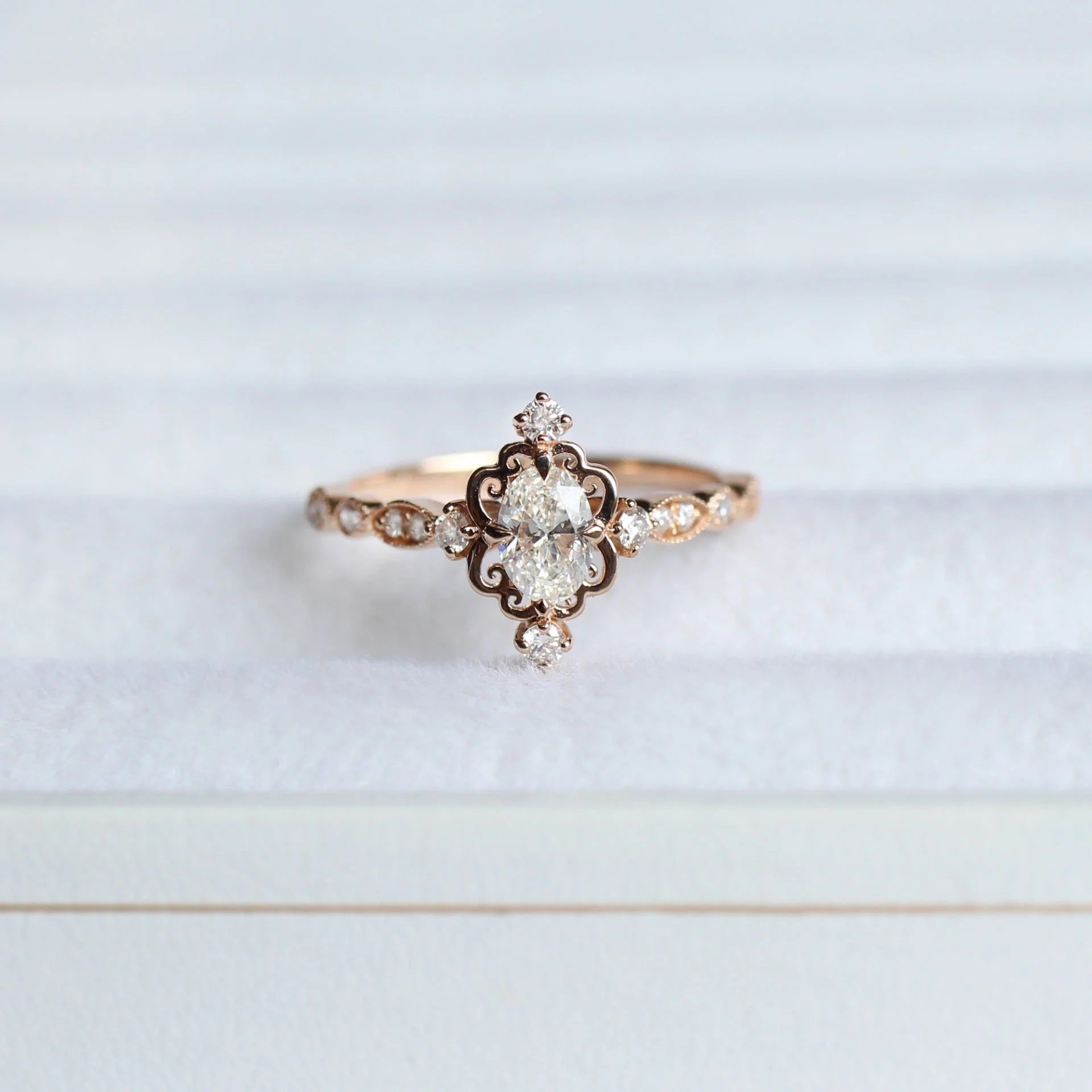 0.60 CT Vintage Mia Tasarım Pırlanta Yüzük