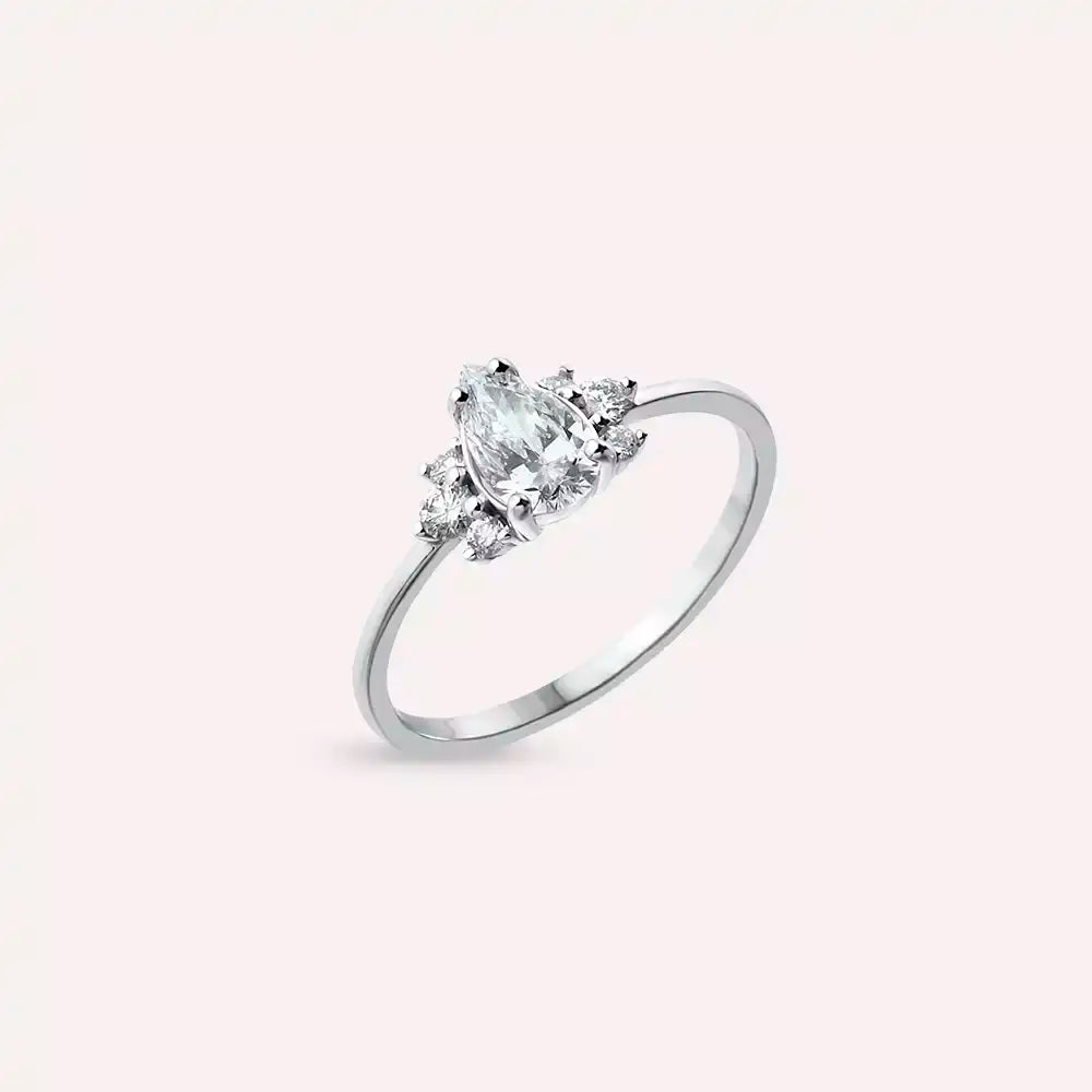Dew 0.65 CT Damla Kesim Pırlanta Taşlı Beyaz Altın Yüzük