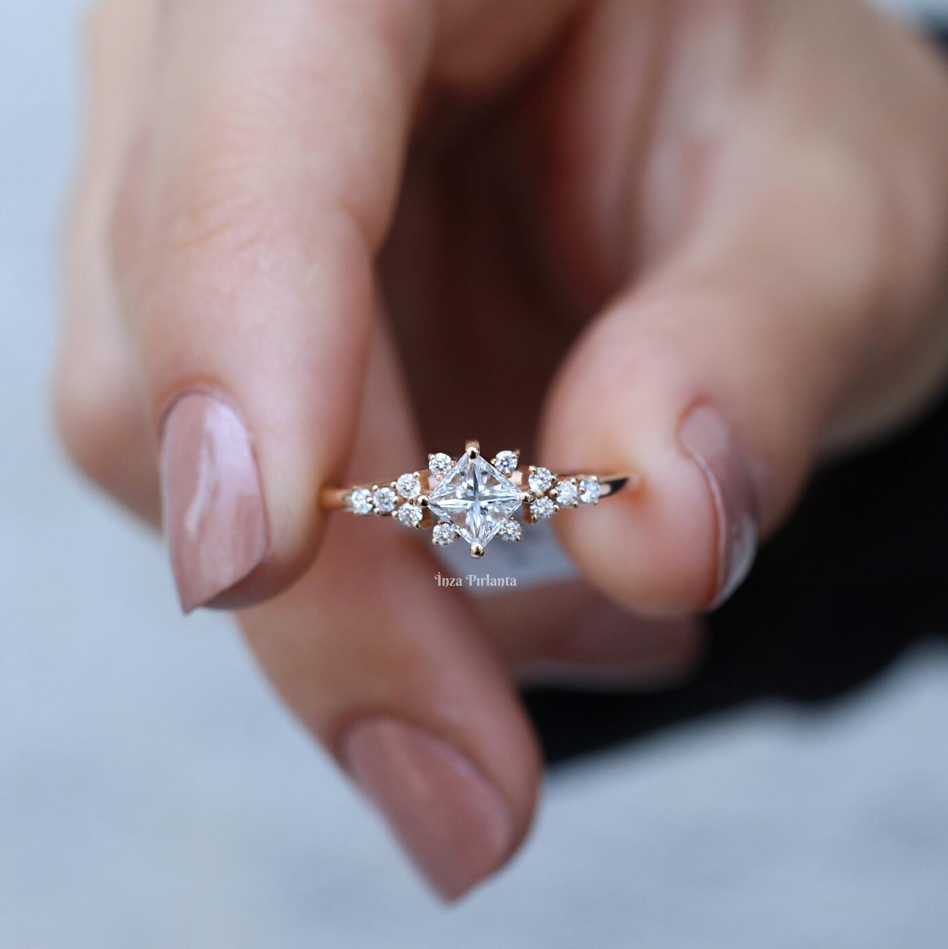 0.65 Karat Vintage Pırlanta Prenses Yüzük