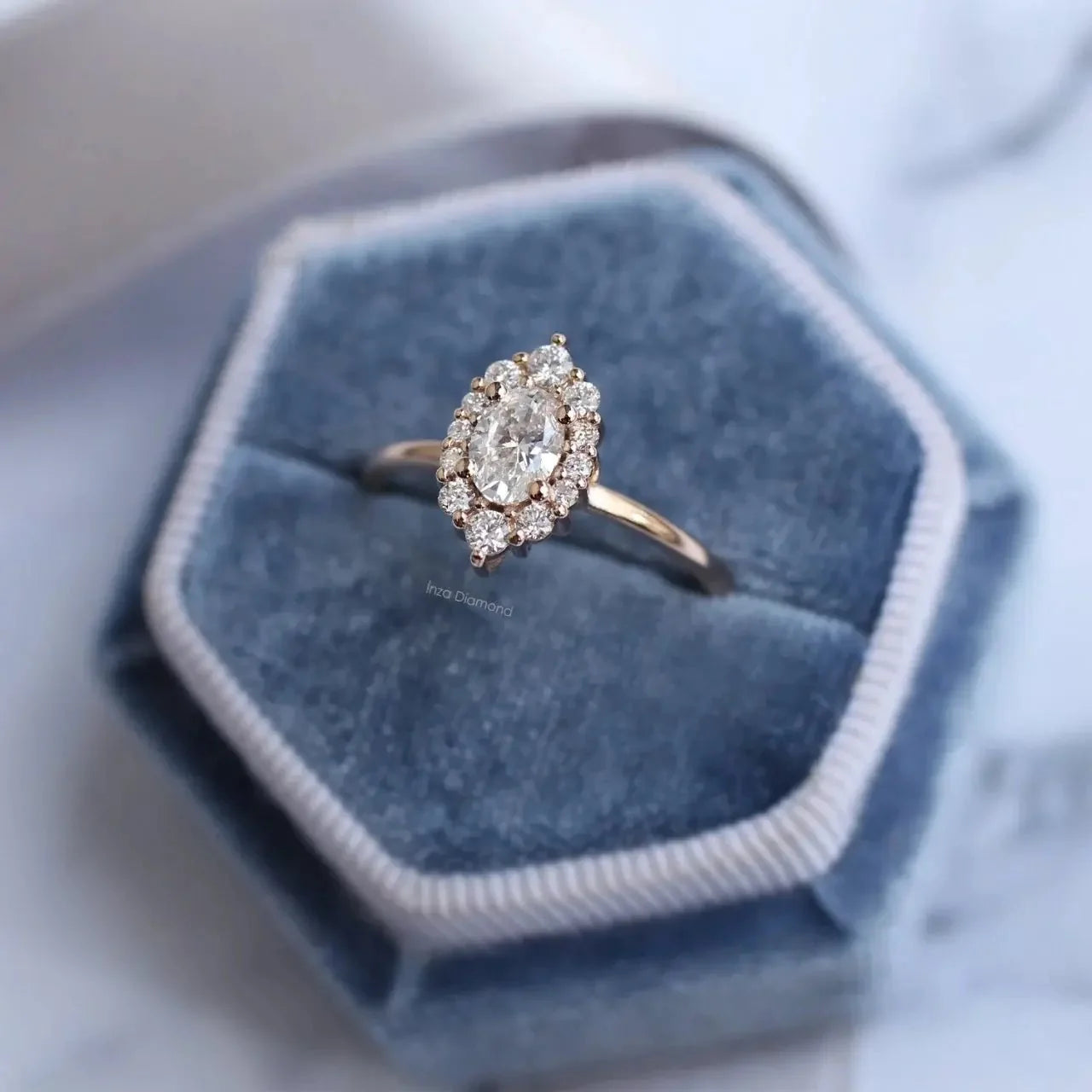 0.70 Karat Vintage Oval Lina Tasarım Pırlanta Yüzük