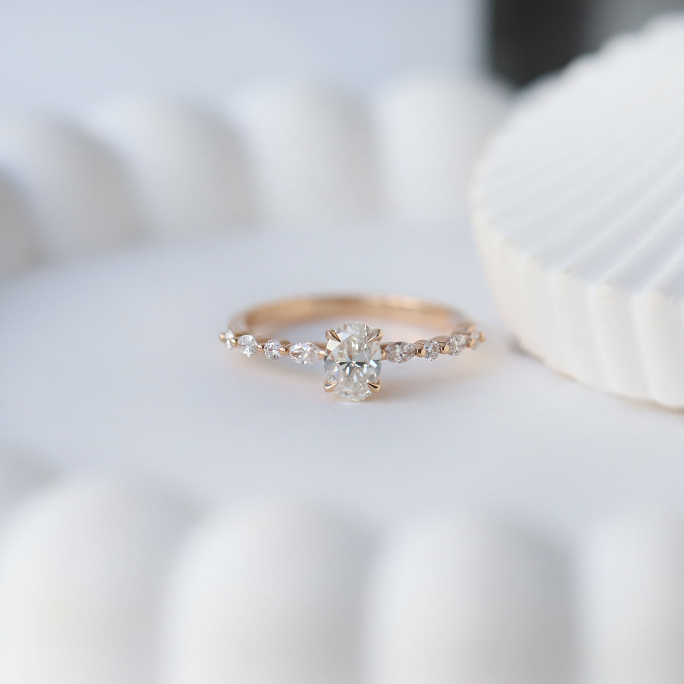 0.70 CT D VS2 GIA Sertifikalı Vintage Elena Pırlanta Yüzük