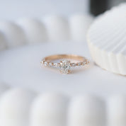 0.70 CT D VS2 GIA Sertifikalı Vintage Elena Pırlanta Yüzük