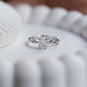 0.75 CT D SI2 GIA Sertifikalı Tasarım Damla Pırlanta Yüzük