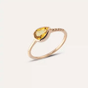 Arlo 0.77 CT Damla Kesim Yellow Safir ve Pırlanta Taşlı Rose Altın Yüzük