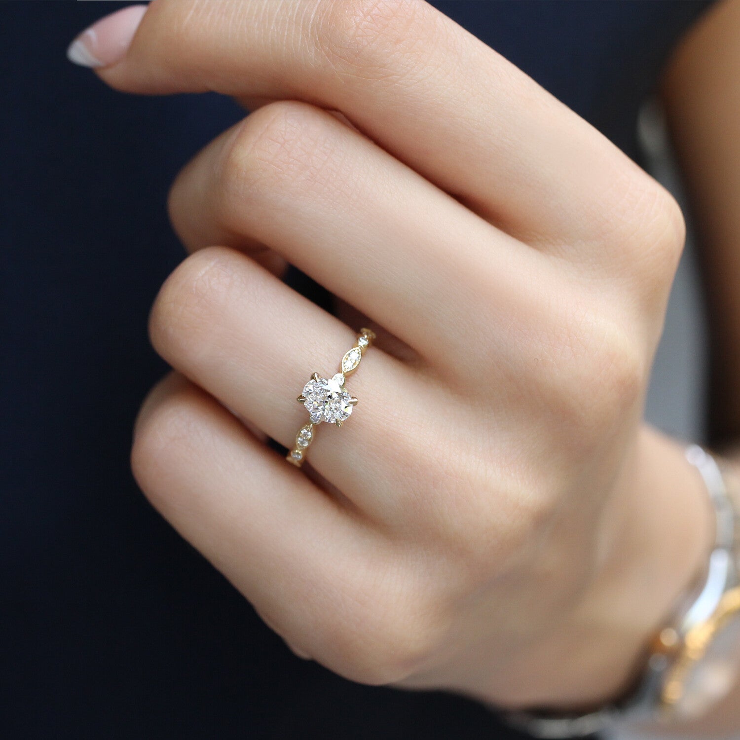 0.92 CT Vintage Tasarım Oval Pırlanta Tektaş Yüzük