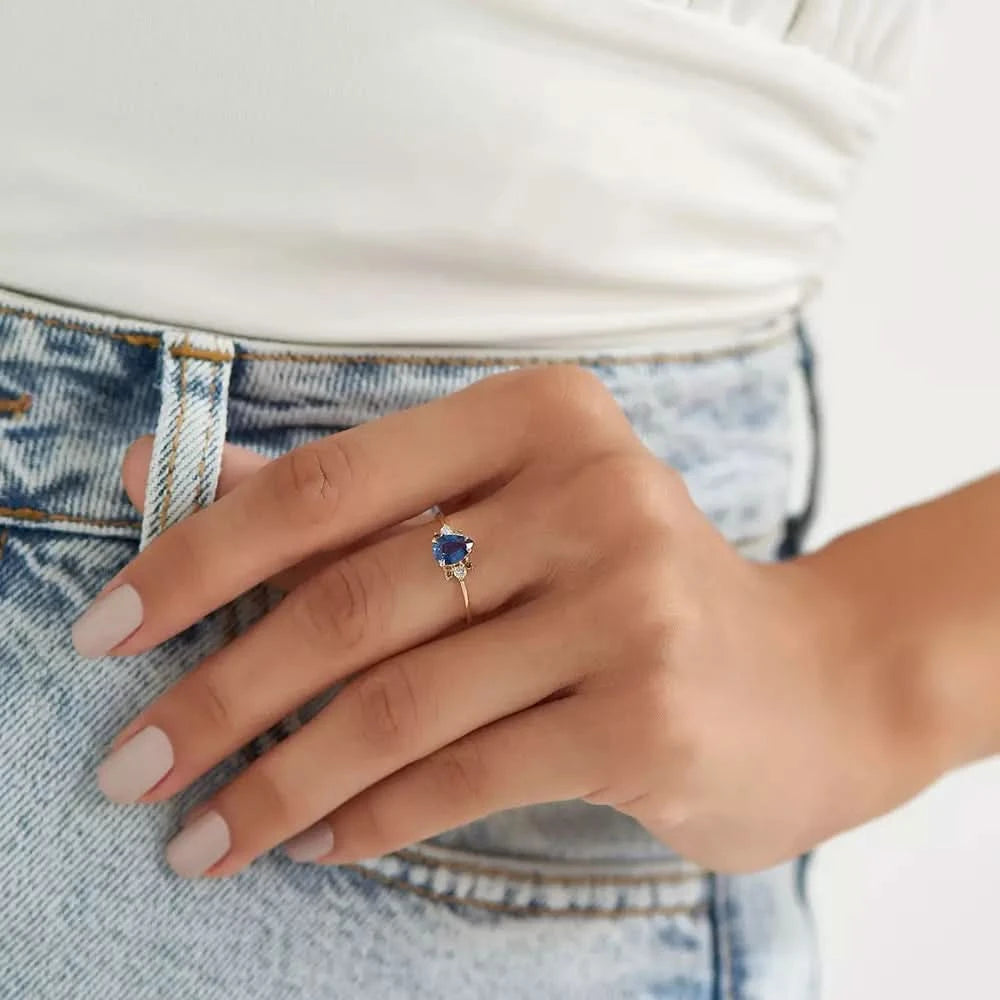 0.95 CT Blue Safir ve Brown Pırlanta Taşlı Sarı Altın Yüzük