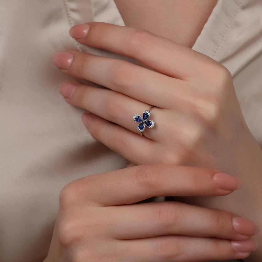 1,01 Karat Pırlanta Safir Çiçek Yüzük
