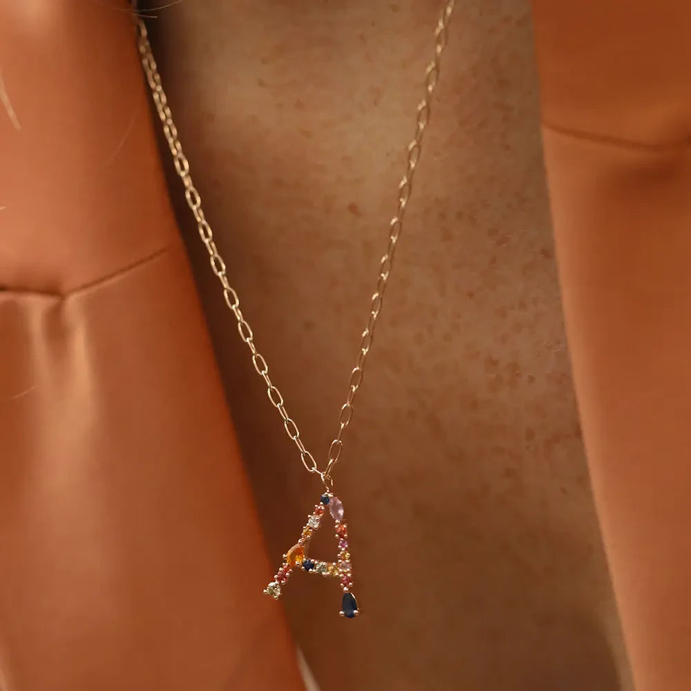 1.39 CT Brown Pırlanta ve Multicolor Safir Taşlı A Harf Kolye