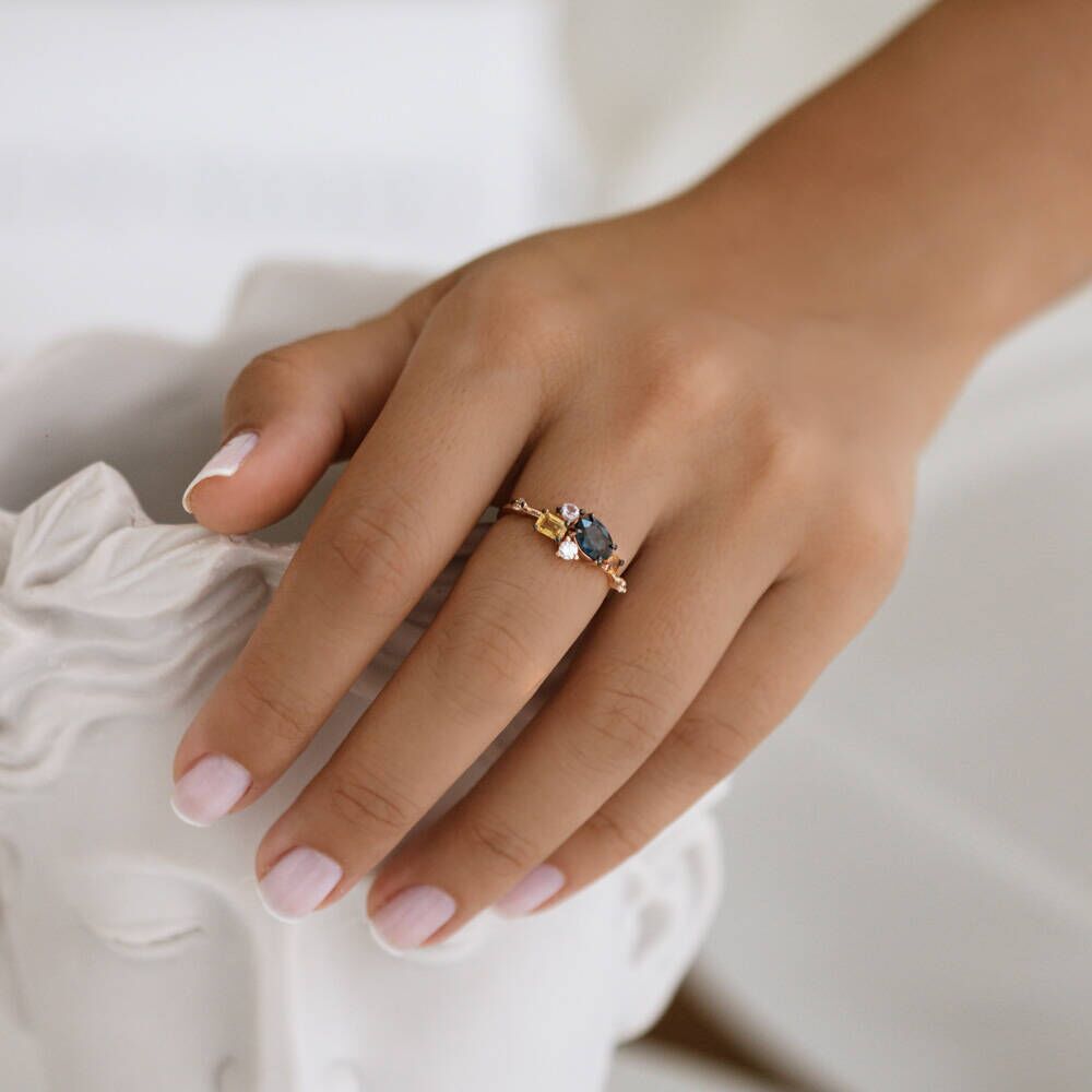 1.54 CT Multicolor Safir ve Pırlanta Taşlı Rose Altın Yüzük