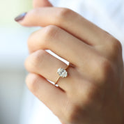 1.00 CT F SI2 GIA Sertifikalı Oval Tektaş Yüzük