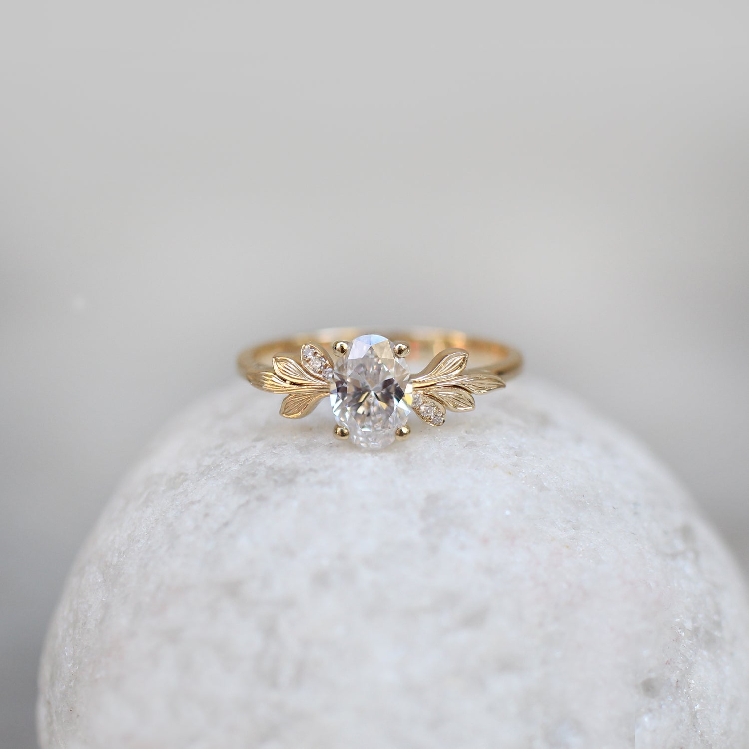 1.02 CT Vintage Dal Tasarım Pırlanta Yüzük