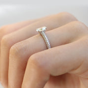 1.10 CT GIA Sertifikalı Özel Tasarım Oval Pırlanta Yüzük