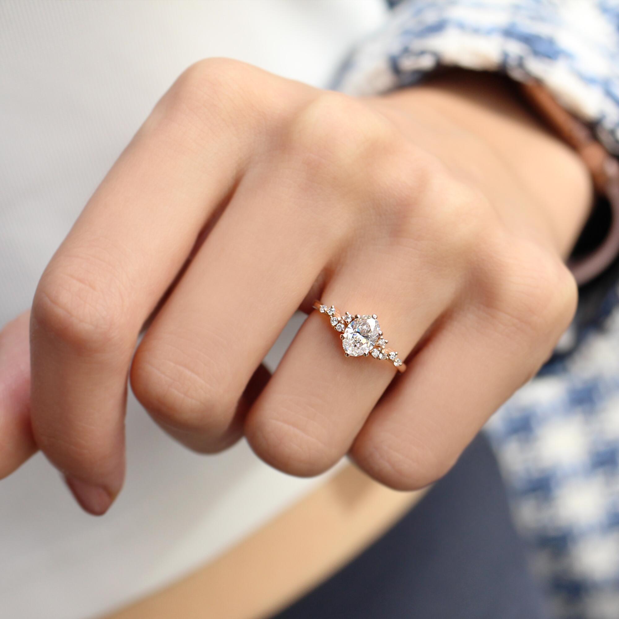 1.10 CT Vintage Asimetri Pırlanta Tektaş Yüzük