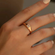 14 Ayar Altın Artemis Yüzük