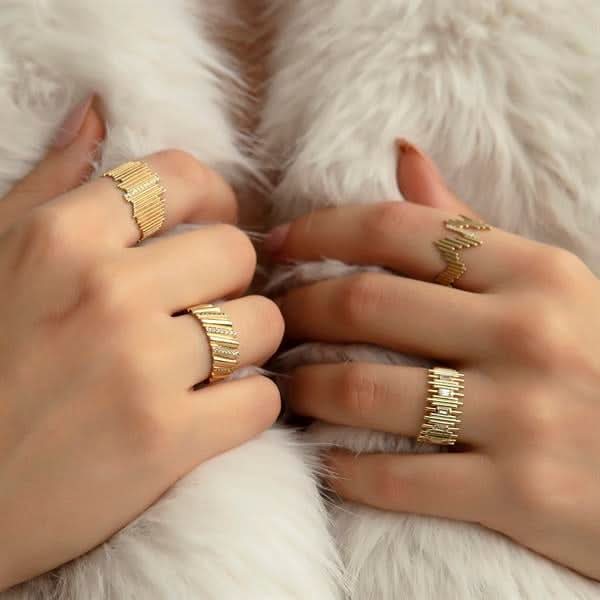 14 Ayar Altın Freya Geometrik Yüzük