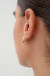 14 Ayar Altın J Küpe