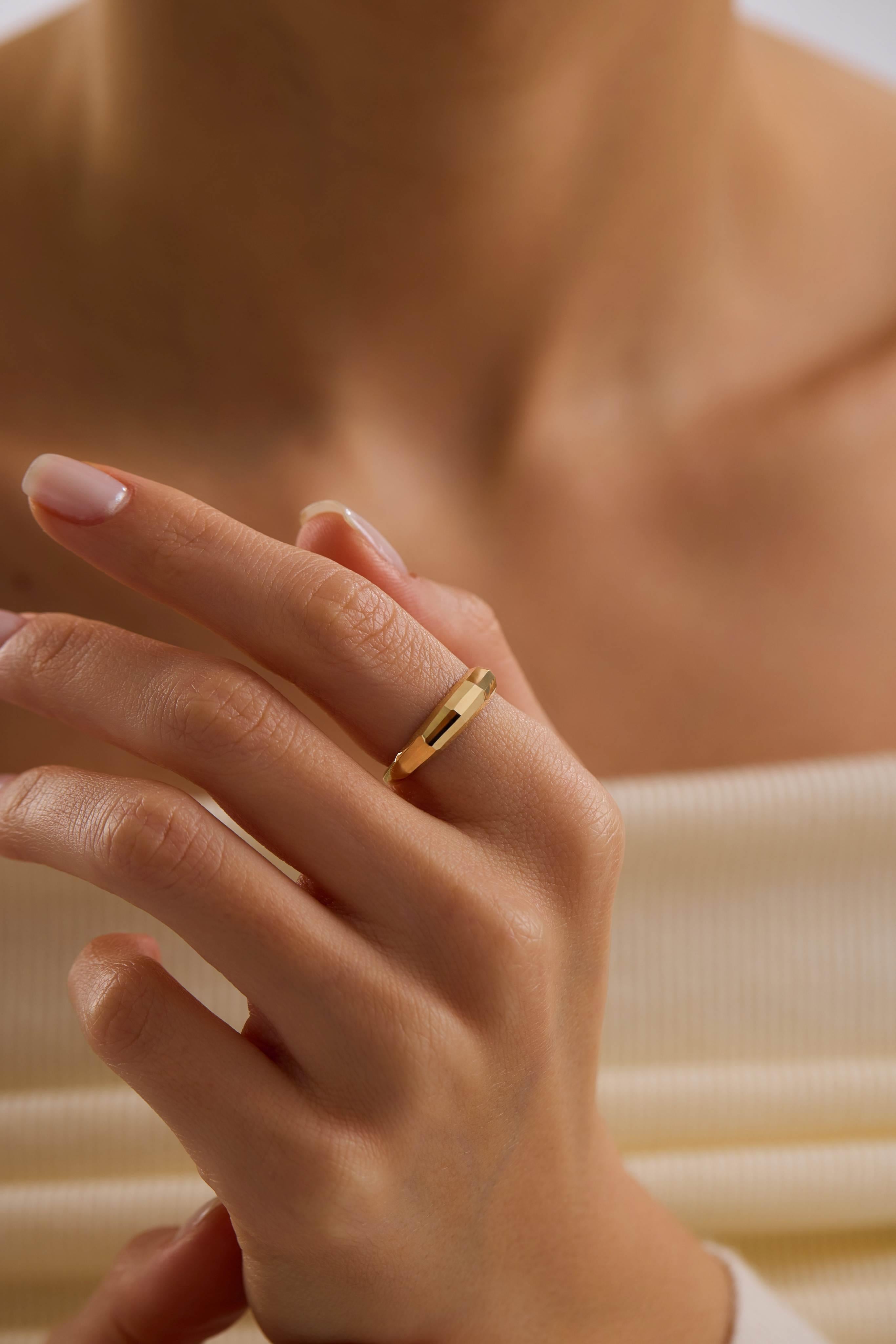 14 Ayar Altın Kalemli Yüzük