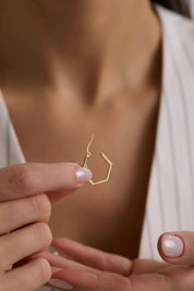 14 Ayar Beşgen Altın Küpe