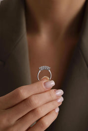 14 Ayar Beyaz Beştaş Altın Yüzük