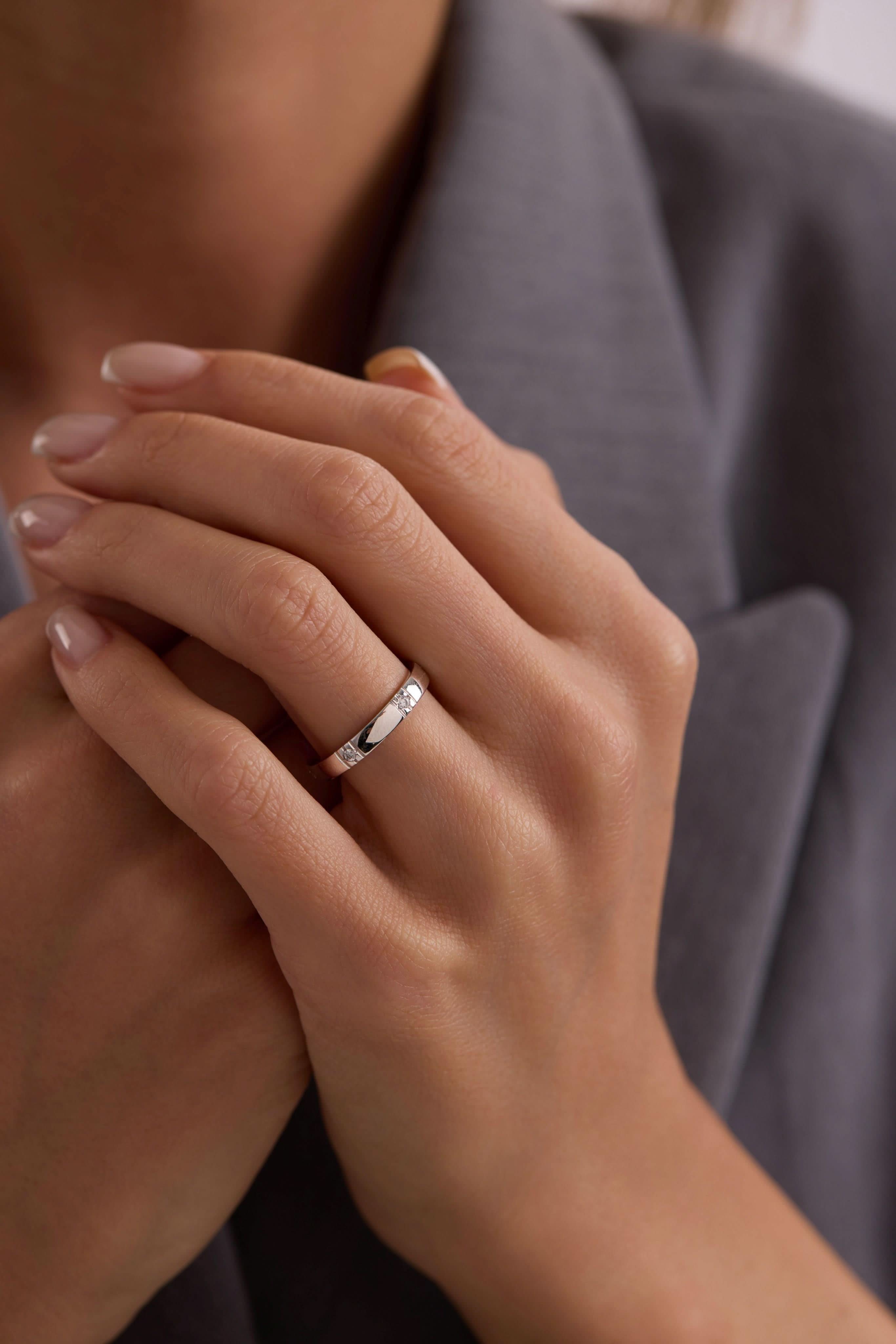 14 Ayar Beyaz Taşlı Alyans Altın Yüzük