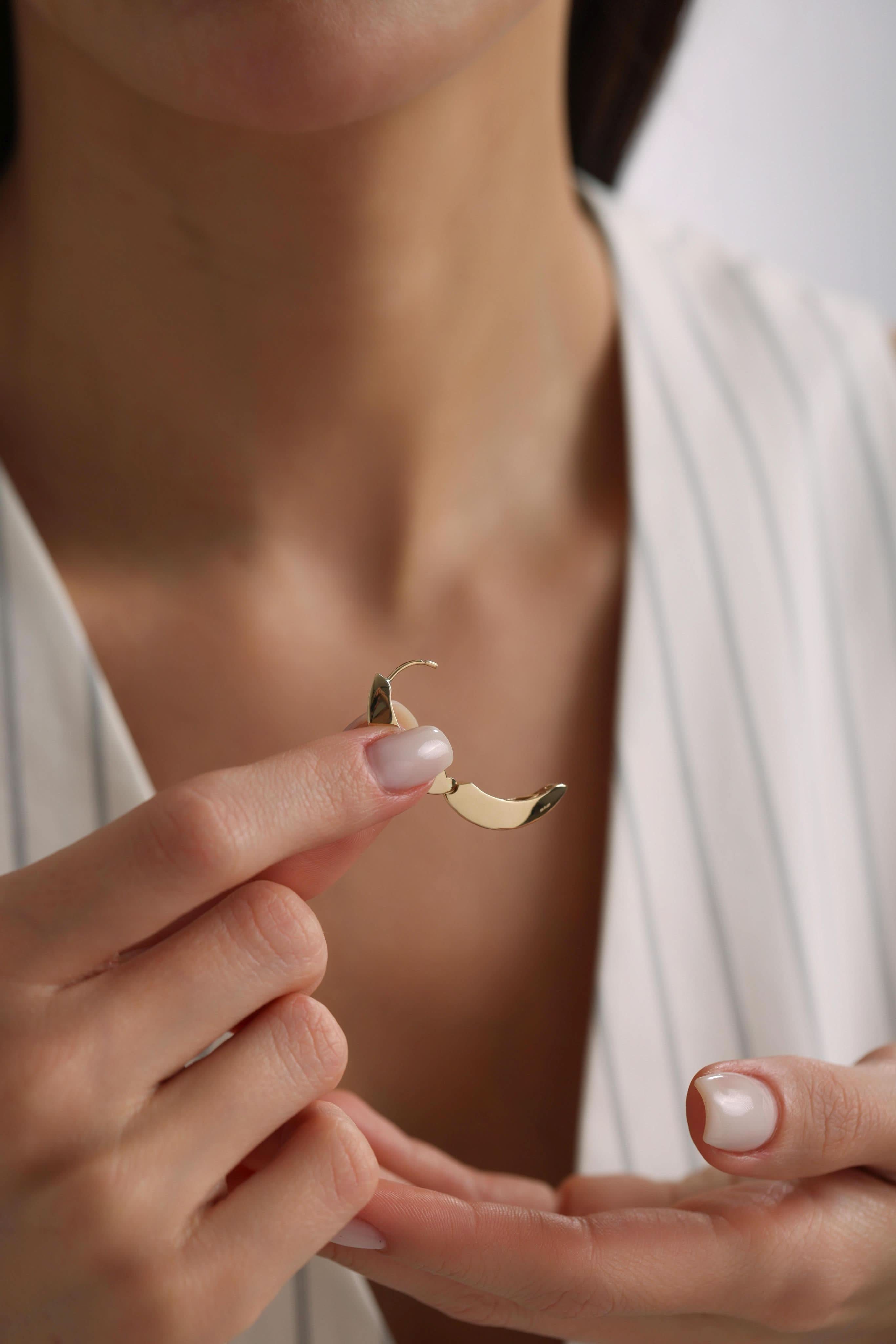 14 Ayar Bombeli Halka Altın Küpe