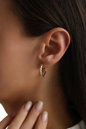 14 Ayar Burgu Altın Küpe