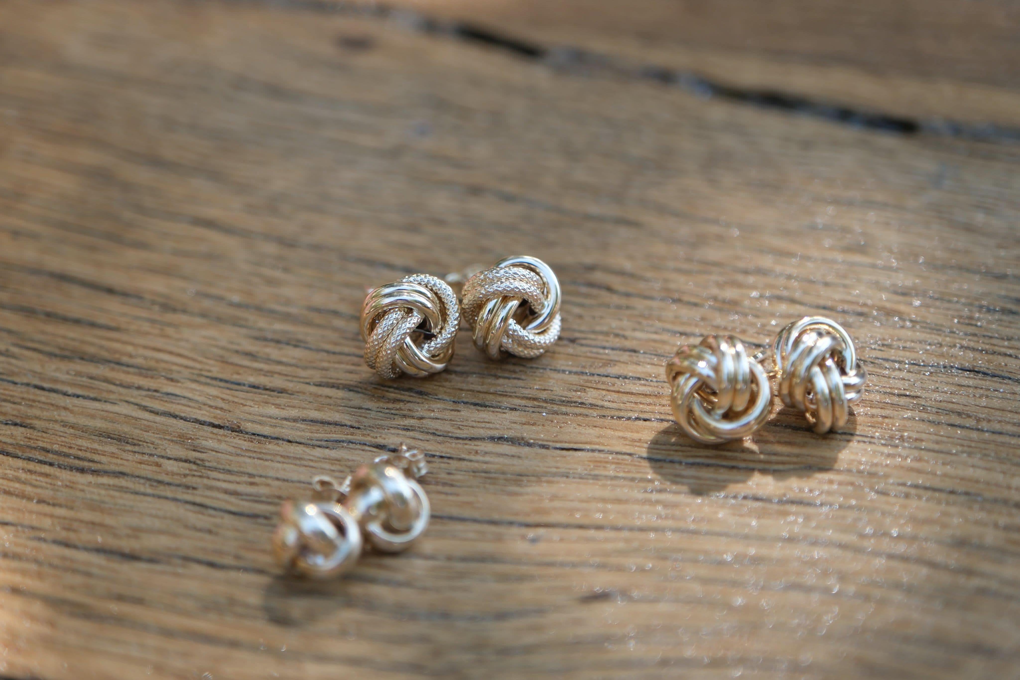 14 Ayar Büyük Kalemli Sarmaşık Küpe