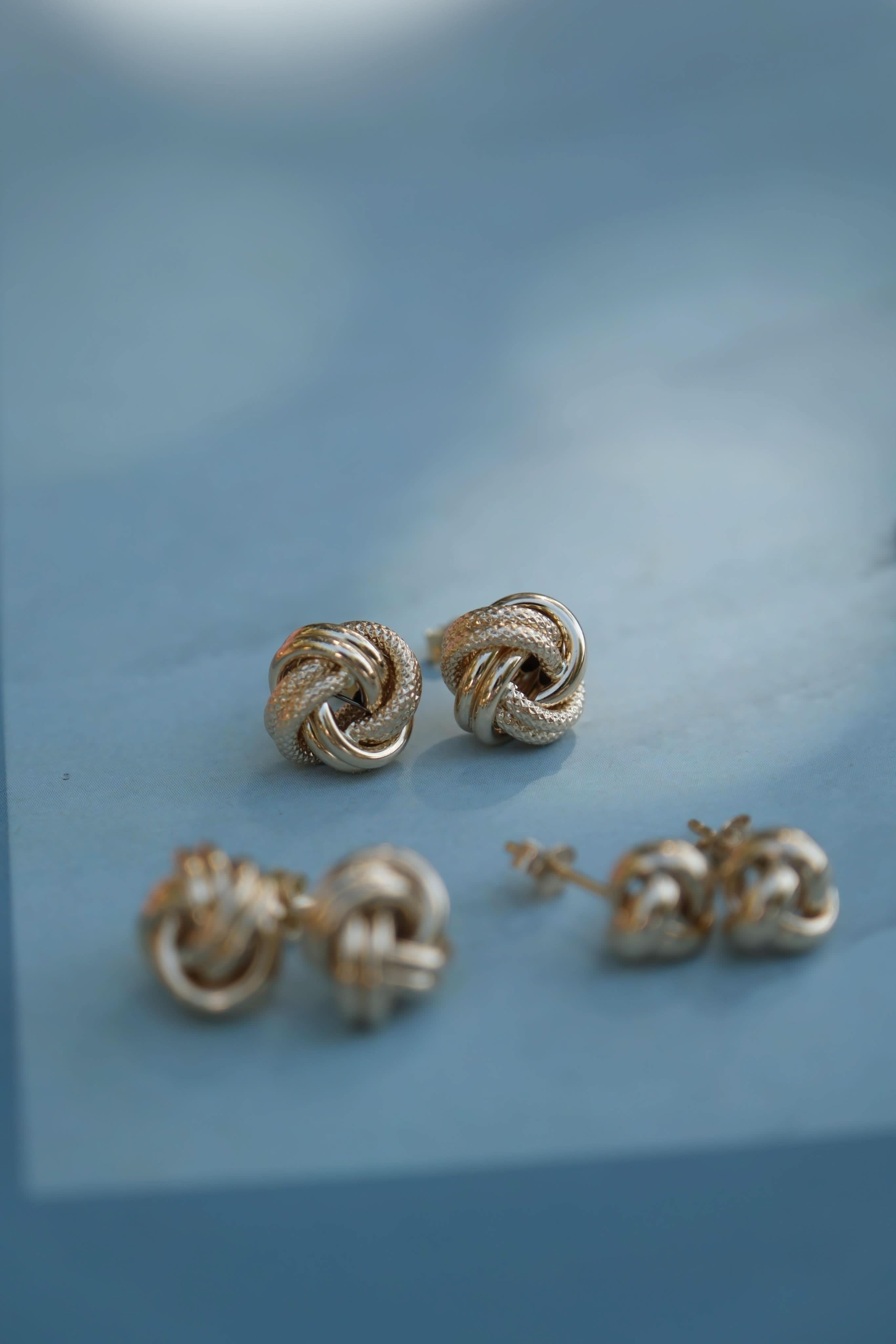 14 Ayar Büyük Kalemli Sarmaşık Küpe