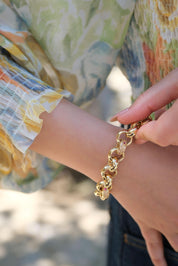 14 Ayar Cetaş Renkli Taşlı Altın Bileklik