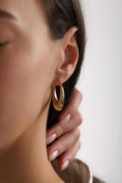 14 Ayar Desenli Altın Küpe