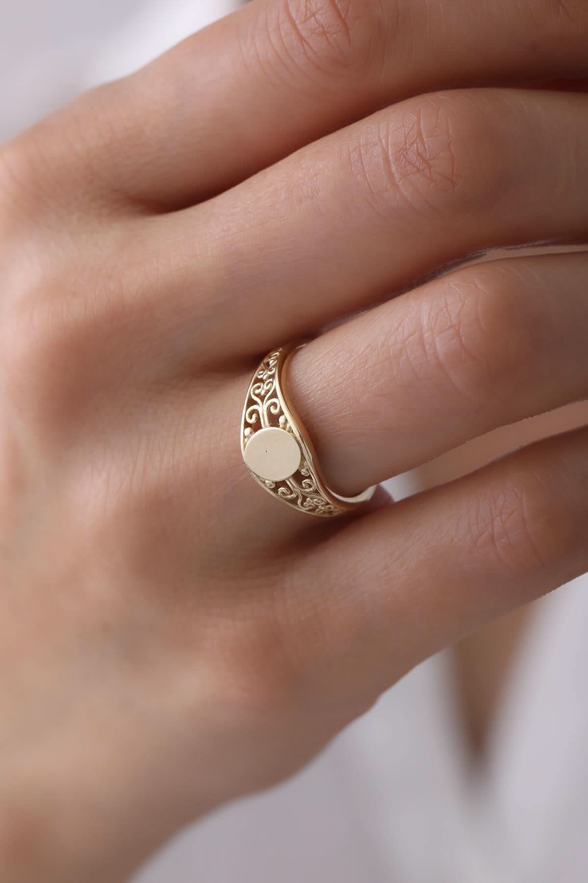 14 Ayar Desenli Tasarım Altın Yüzük