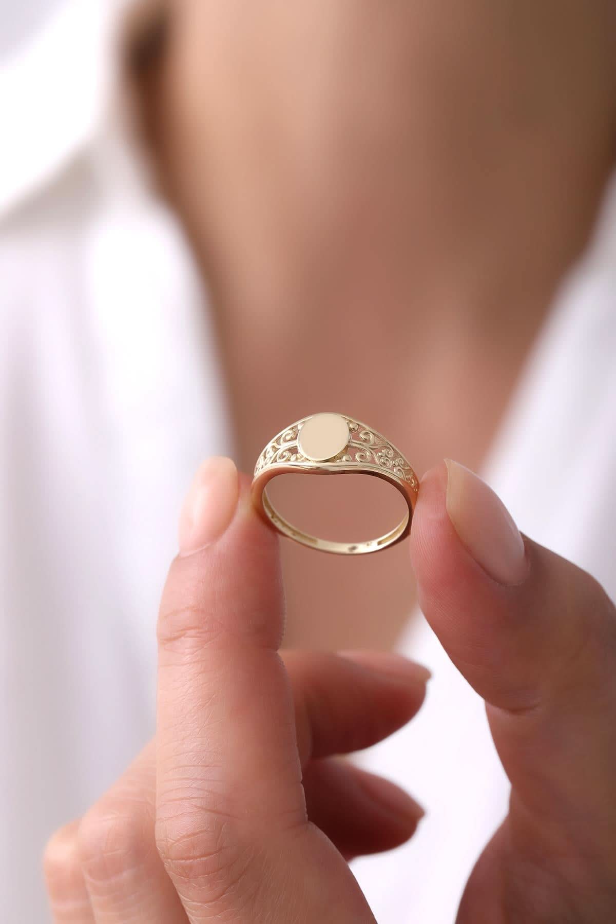 14 Ayar Desenli Tasarım Altın Yüzük