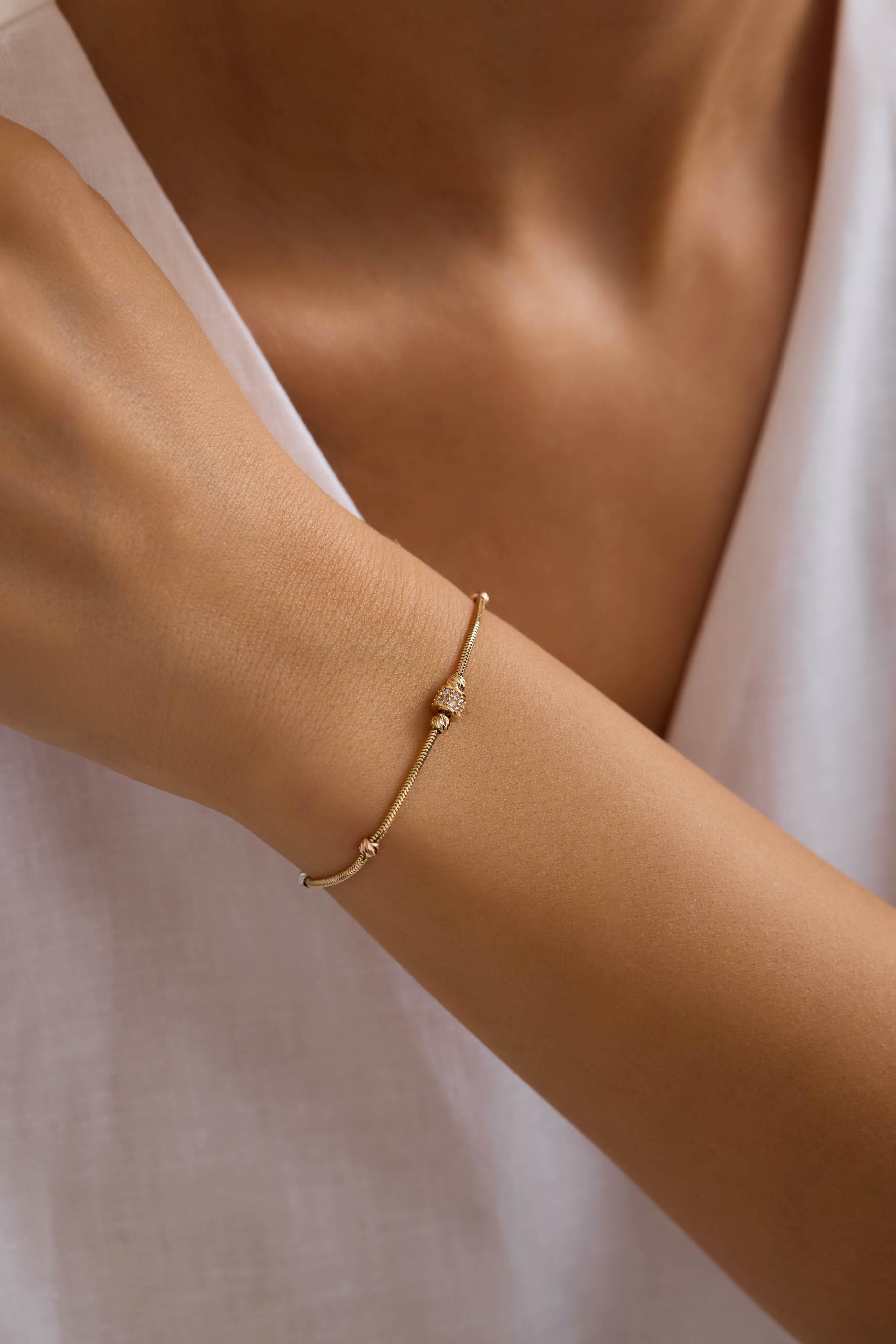 14 Ayar Dorikalı Altın Bileklik